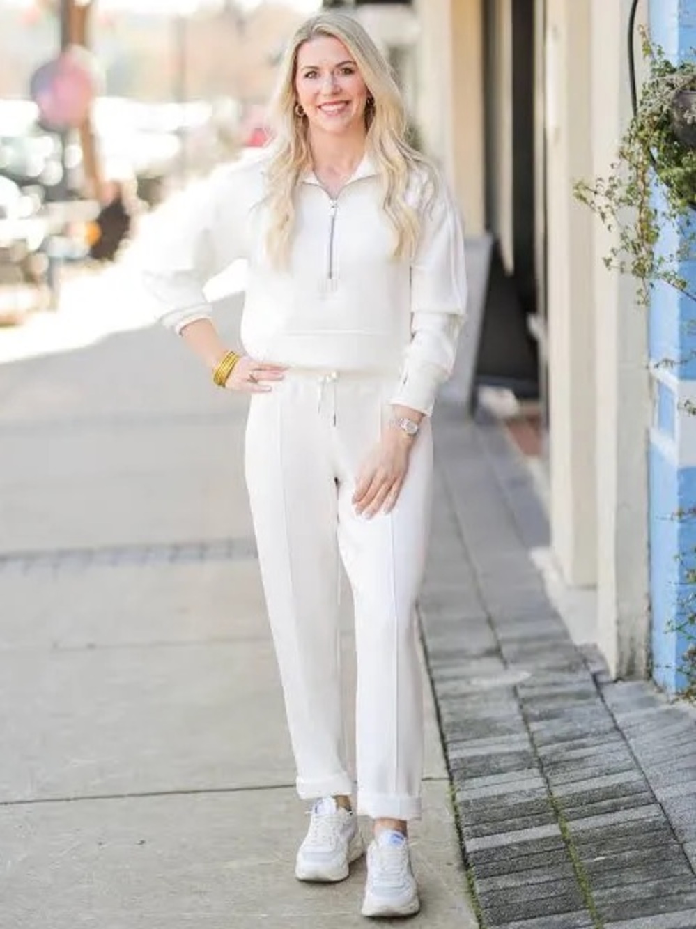 SPANX AirEssentials Luxe Tapered Pants Powder Ivory NWT Size S - Picture 3 of 12